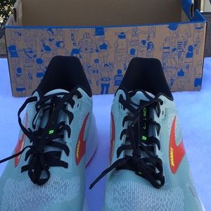 Brooks launch 9 gray running shoeNWB, 11 1/2